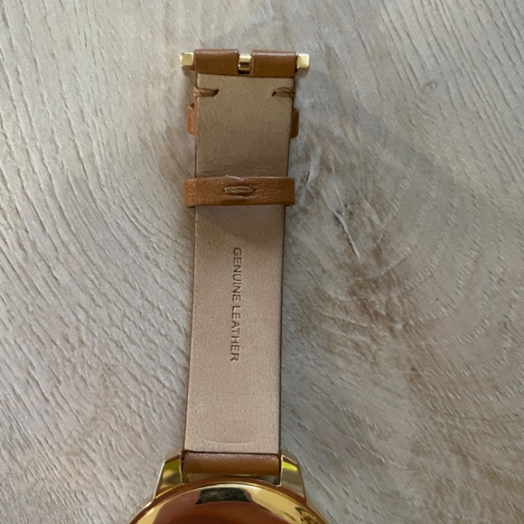 Tory Burch Watch - Picture 8 of 8